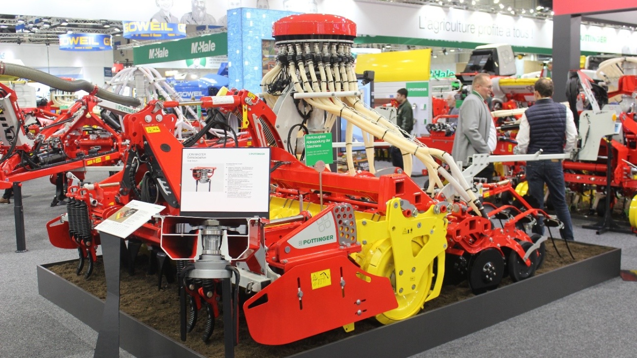 NOVINKY U SECÍCH STROJŮ FIRMY PÖTTINGER