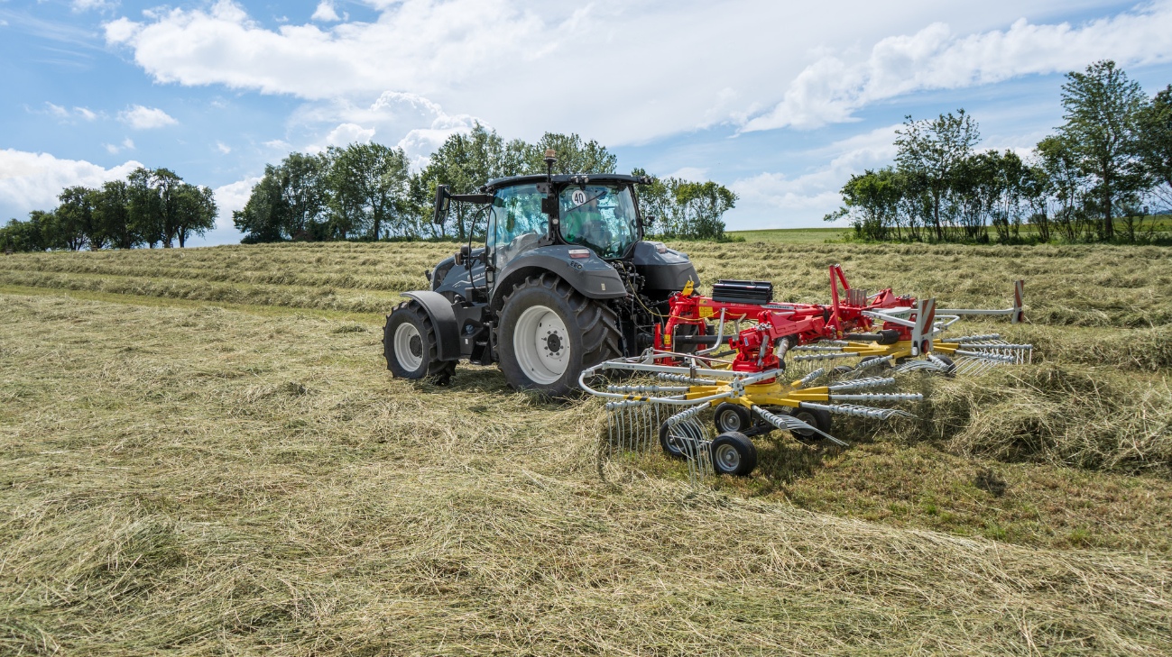 TOP V 6520 C: een nieuwe, wendbare zwadhark van PÖTTINGER